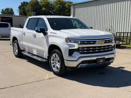 Used 2024 Chevrolet Silverado 1500 4WD Crew Cab 147