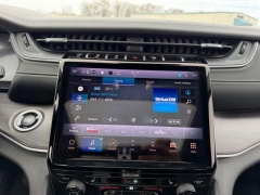 Used 2023  Jeep Grand Cherokee L Limited 4x4 at Dime Down by Frank Leta near Bridgeton&comma; MO