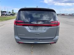 Used 2022 Chrysler Pacifica Touring L FWD at Dime Down by Frank Leta near Bridgeton, MO