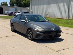 Used 2024  Hyundai Elantra Limited IVT at Dime Down by Frank Leta near Bridgeton&comma; MO