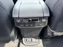 Used 2021  Toyota Highlander Platinum AWD at Dime Down by Frank Leta near Bridgeton&comma; MO