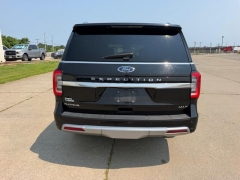 Used 2022  Ford Expedition Max Platinum 4x4 at Dime Down by Frank Leta near Bridgeton&comma; MO
