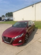 Used 2021 Nissan Altima 2.5 SR Sedan at Dime Down by Frank Leta near Bridgeton, MO