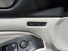 Used 2019  Nissan Altima 4d Sedan AWD 2&period;5L Platinum at Dime Down by Frank Leta near Bridgeton&comma; MO