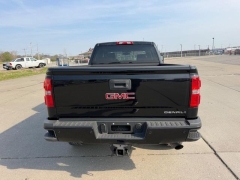 Used 2016  GMC Sierra 2500 4WD Crew Cab Denali at Dime Down by Frank Leta near Bridgeton&comma; MO