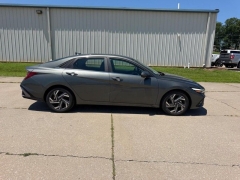 Used 2024  Hyundai Elantra Limited IVT at Dime Down by Frank Leta near Bridgeton&comma; MO