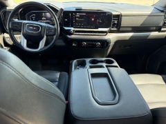 Used 2022  GMC Sierra 1500 4WD Crew Cab 147" SLT at Dime Down by Frank Leta near Bridgeton&comma; MO