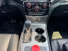 Used 2021  Jeep Grand Cherokee Limited 4x4 at Dime Down by Frank Leta near Bridgeton&comma; MO