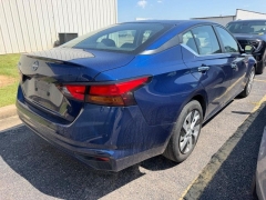 Used 2024  Nissan Altima 2&period;5 S Sedan at Dime Down by Frank Leta near Bridgeton&comma; MO
