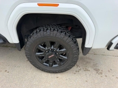 Used 2024  GMC Sierra 2500HD 4WD Crew Cab 159" AT4 Gas at Dime Down by Frank Leta near Bridgeton&comma; MO