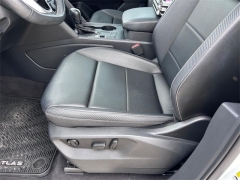 Used 2021  Volkswagen Atlas Cross Sport 3&period;6L V6 SE w&sol;Technology FWD at Dime Down by Frank Leta near Bridgeton&comma; MO