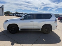 Used 2023  Lexus GX GX 460 Premium 4WD at Dime Down by Frank Leta near Bridgeton&comma; MO