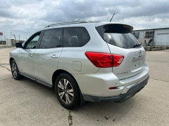 Used 2017  Nissan Pathfinder 4x4 SL at Dime Down by Frank Leta near Bridgeton&comma; MO