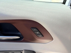 Used 2020  Chrysler Pacifica Limited FWD at Dime Down by Frank Leta near Bridgeton&comma; MO