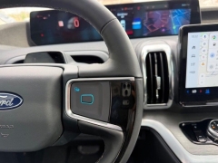 Used 2025  Ford Expedition Platinum 4x4 at Dime Down by Frank Leta near Bridgeton&comma; MO