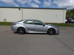Used 2019  Toyota Camry SE Auto &lpar;Natl&rpar; at Dime Down by Frank Leta near Bridgeton&comma; MO