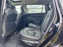 Used 2021 Toyota Highlander XLE AWD at Dime Down by Frank Leta near Bridgeton, MO