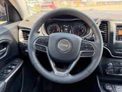 Used 2020  Jeep Cherokee Latitude Plus 4x4 at Dime Down by Frank Leta near Bridgeton&comma; MO
