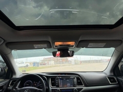 Used 2019  Toyota Highlander XLE V6 FWD &lpar;Natl&rpar; at Dime Down by Frank Leta near Bridgeton&comma; MO