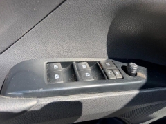 Used 2019  Toyota Camry SE Auto &lpar;Natl&rpar; at Dime Down by Frank Leta near Bridgeton&comma; MO