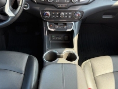 Used 2024  GMC Terrain FWD 4dr SLT at Dime Down by Frank Leta near Bridgeton&comma; MO