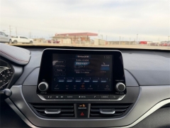 Used 2023  Nissan Altima 2&period;5 SR Sedan at Dime Down by Frank Leta near Bridgeton&comma; MO