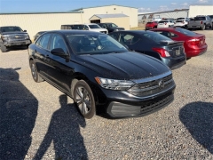 Used 2024  Volkswagen Jetta SE Auto at Dime Down by Frank Leta near Bridgeton, MO