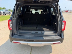 Used 2022  Ford Expedition Max Platinum 4x4 at Dime Down by Frank Leta near Bridgeton&comma; MO