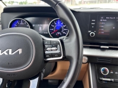 Used 2024 Kia Carnival LX FWD w/Seat Pkg at Dime Down by Frank Leta near Bridgeton, MO