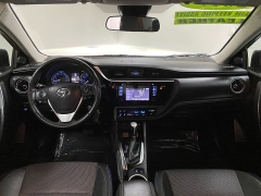 Used 2017  Toyota Corolla 4d Sedan SE CVT at Ideal Cars Llc near Mesa&comma; AZ