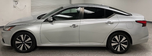 Used 2022  Nissan Altima 2&period;5 SV Sedan at Ideal Cars Llc near Mesa&comma; AZ