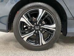 Used 2017  Honda Civic Sedan 4d Touring at Ideal Cars Llc near Mesa&comma; AZ