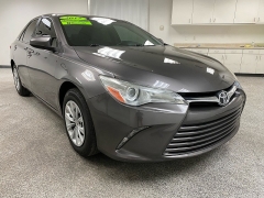 Used 2017  Toyota Camry 4d Sedan LE at Ideal Cars Llc near Mesa&comma; AZ
