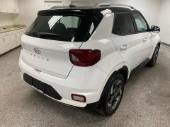 Used 2023  Hyundai Venue Limited IVT at Ideal Cars Llc near Mesa&comma; AZ