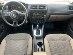 Used 2014  Volkswagen Jetta 4d Sedan S Auto at Ideal Cars Llc near Mesa&comma; AZ