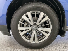 Used 2020  Nissan Pathfinder 4d SUV FWD S at Ideal Cars Llc near Mesa&comma; AZ