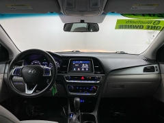 Used 2019  Hyundai Sonata 4d Sedan SE at Ideal Cars Llc near Mesa&comma; AZ