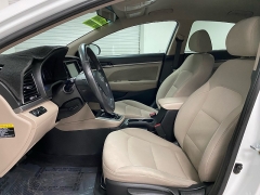 Used 2017  Hyundai Elantra 4d Sedan SE Auto at Ideal Cars Llc near Mesa&comma; AZ