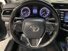 Used 2020 Toyota Camry 4d Sedan SE at Ideal Cars Llc near Mesa, AZ
