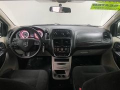 Used 2016  Dodge Grand Caravan 4d Wagon SE at Ideal Cars Llc near Mesa&comma; AZ