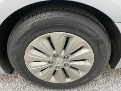 Used 2016 Hyundai Sonata Hybrid 4d Sedan SE at Ideal Cars Llc near Mesa, AZ