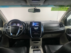 Used 2016  Chrysler Town & Country 4d Wagon Touring at Ideal Cars Llc near Mesa&comma; AZ