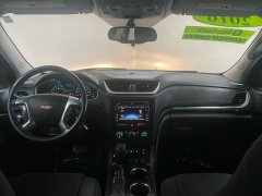 Used 2016  Chevrolet Traverse 4d SUV FWD LT w&sol;1LT at Ideal Cars Llc near Mesa&comma; AZ