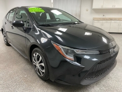 Used 2021  Toyota Corolla LE CVT at Ideal Cars Llc near Mesa&comma; AZ