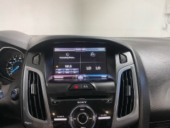 Used 2014  Ford Focus 4d Hatchback Titanium at Ideal Cars Llc near Mesa&comma; AZ