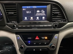 Used 2018  Hyundai Elantra 4d Sedan SEL at Ideal Cars Llc near Mesa&comma; AZ