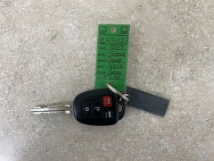 Used 2017  Toyota Camry 4d Sedan XLE at Ideal Cars Llc near Mesa&comma; AZ