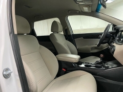 Used 2019  Kia Sorento 4d SUV FWD LX V6 at Ideal Cars Llc near Mesa, AZ