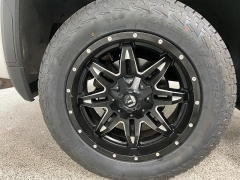 Used 2019  GMC Sierra 1500 4WD Double Cab SLE at Ideal Cars Llc near Mesa&comma; AZ