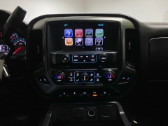 Used 2018  Chevrolet Silverado 1500 4WD Crew Cab LT Z71 at Ideal Cars Llc near Mesa&comma; AZ